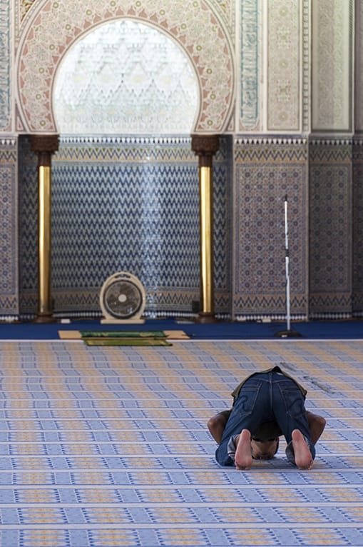 Kuala Lumpur Mosque Prayer