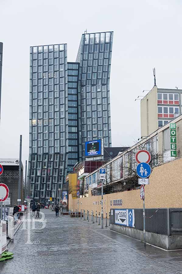 Hamburg-St-Pauli-Tour-Nem-Building