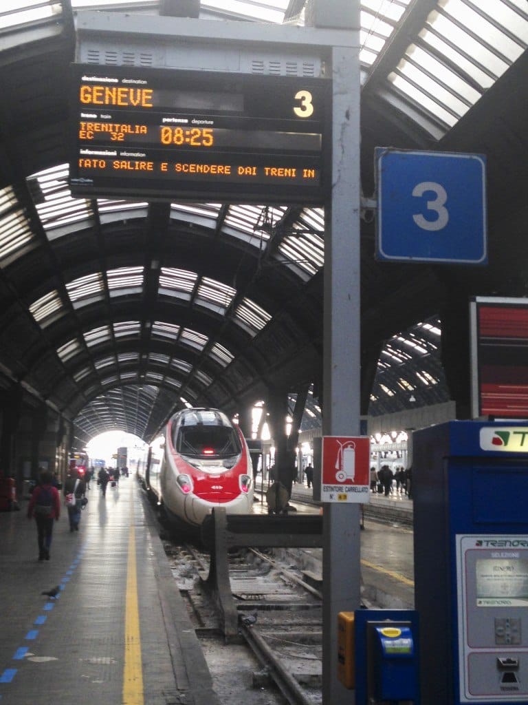 A Swiss train, kind of looks like a Frecciarossa