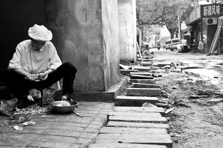 chef peeling hutong