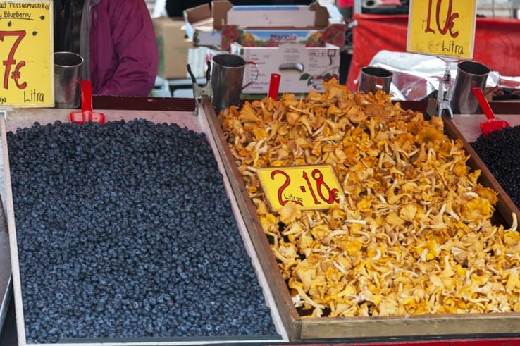 Helsinki market Blueberries