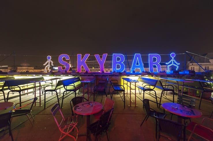 Budapest Ruin pubs skybar