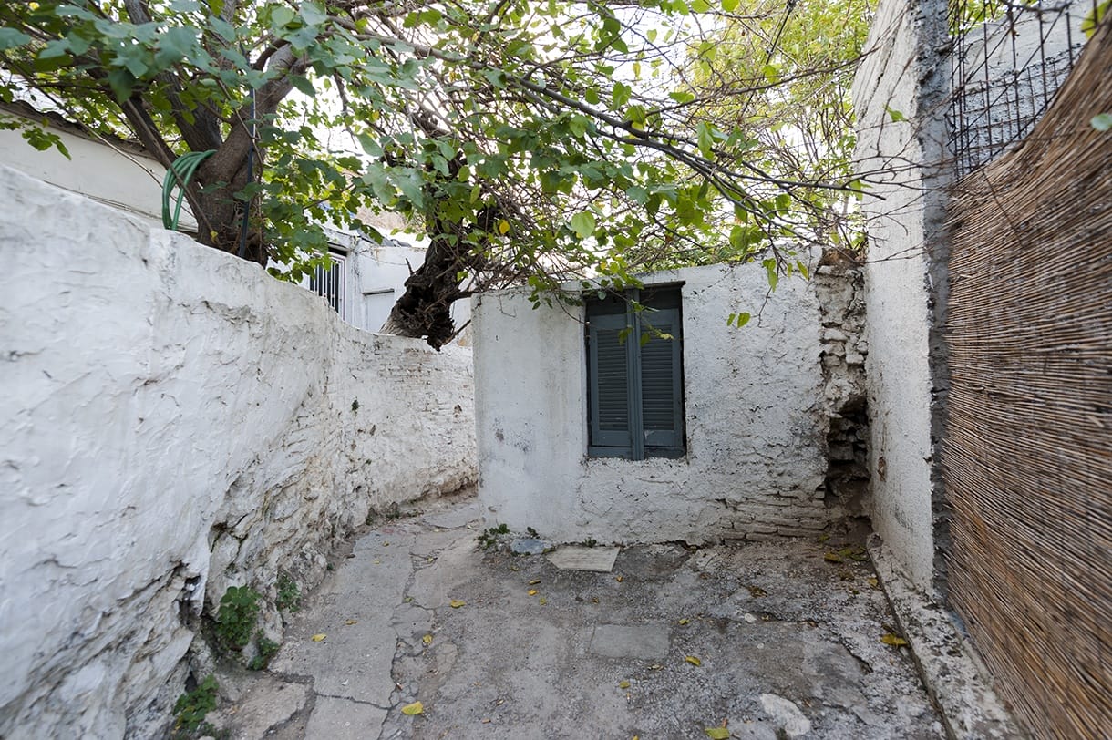 The beautiful little streets of Anafiotika