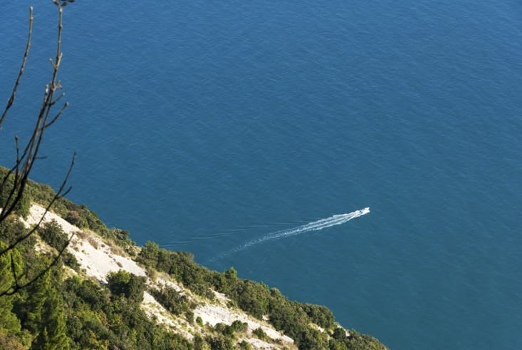 mount conero boat