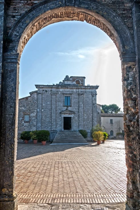 mount conero badia s pietro