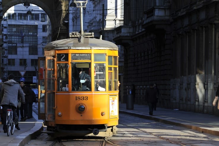 vintage tram milan