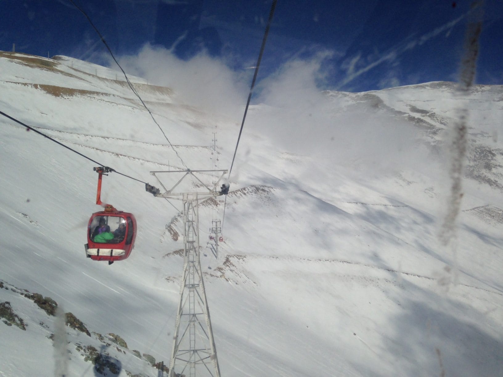 tochal ski iran cablecar