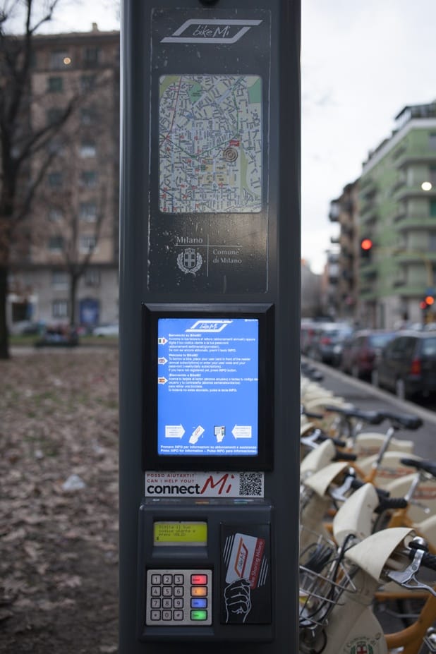 bike sharing station