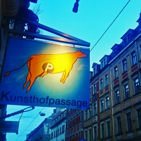 kunsthofpassage dresden sign