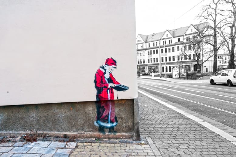 Dresden santa stencil