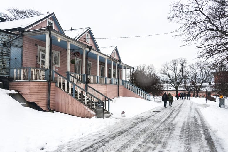 cafe vanille suomenlinna winter