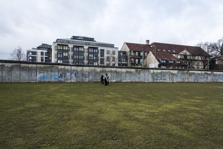 berlin wall memorial grass
