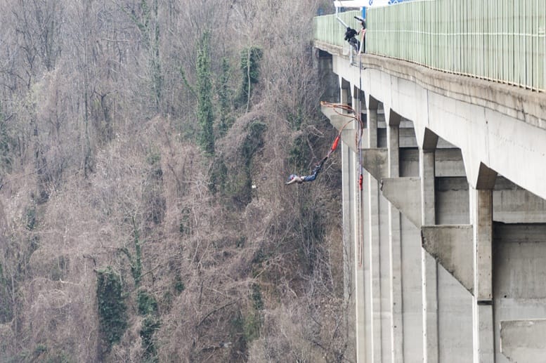 ponte colossus bungee jumping