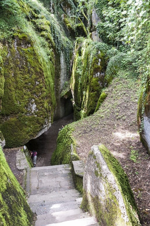 sasso spicco stairs la verna