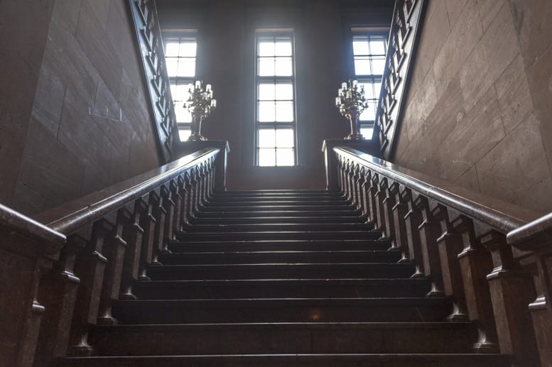 imperial castle poznan staircase