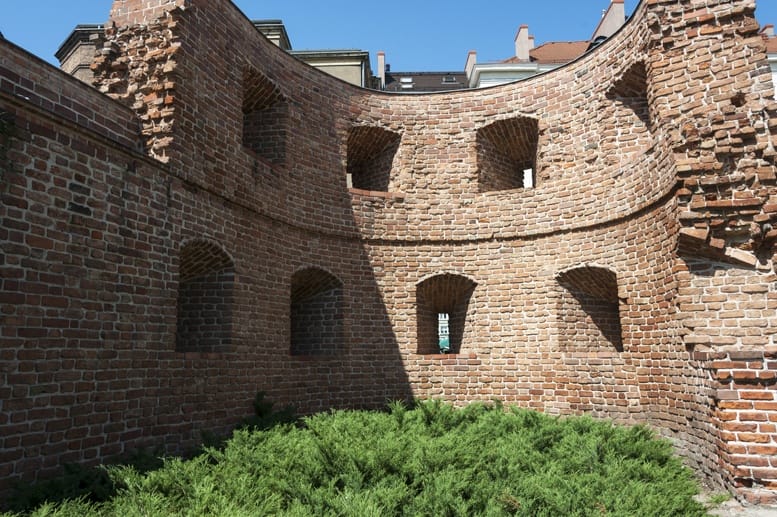 poznan city walls