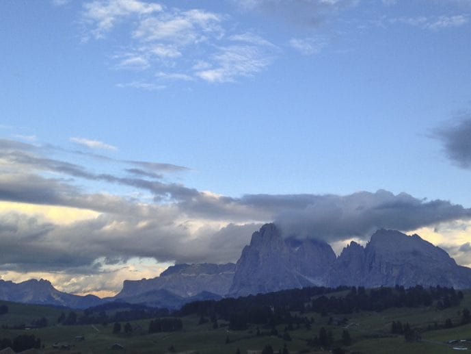 alpe di siusi blue hour