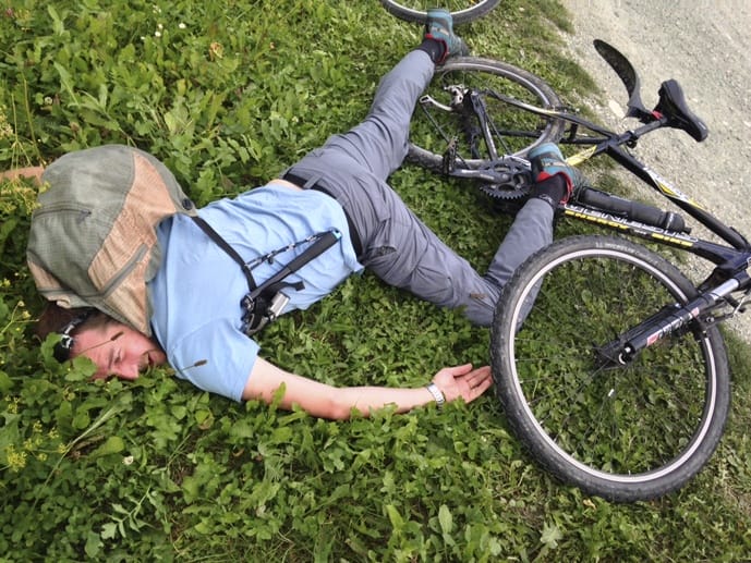 boy fallen from bike