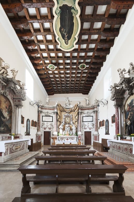 st clara altar kotor montenegro