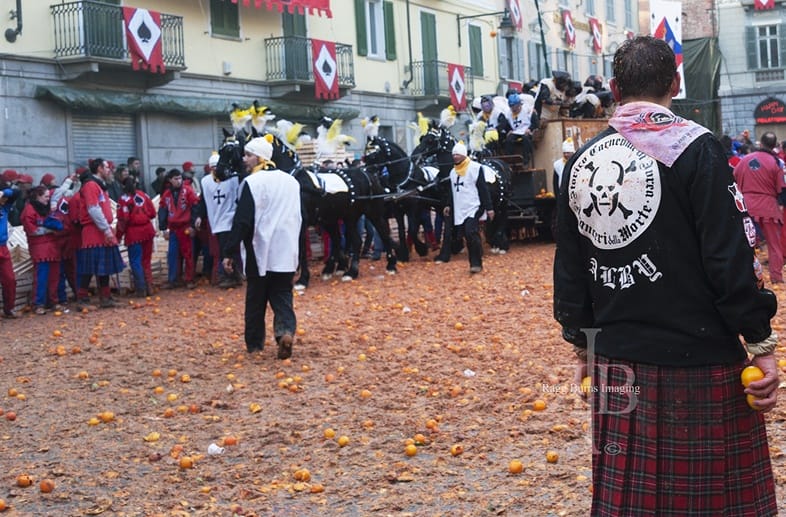 ivrea carnival oranges