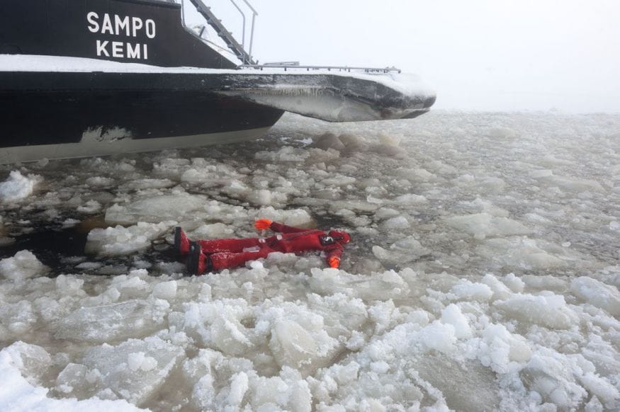 icebreaker sampo ice swimming ship