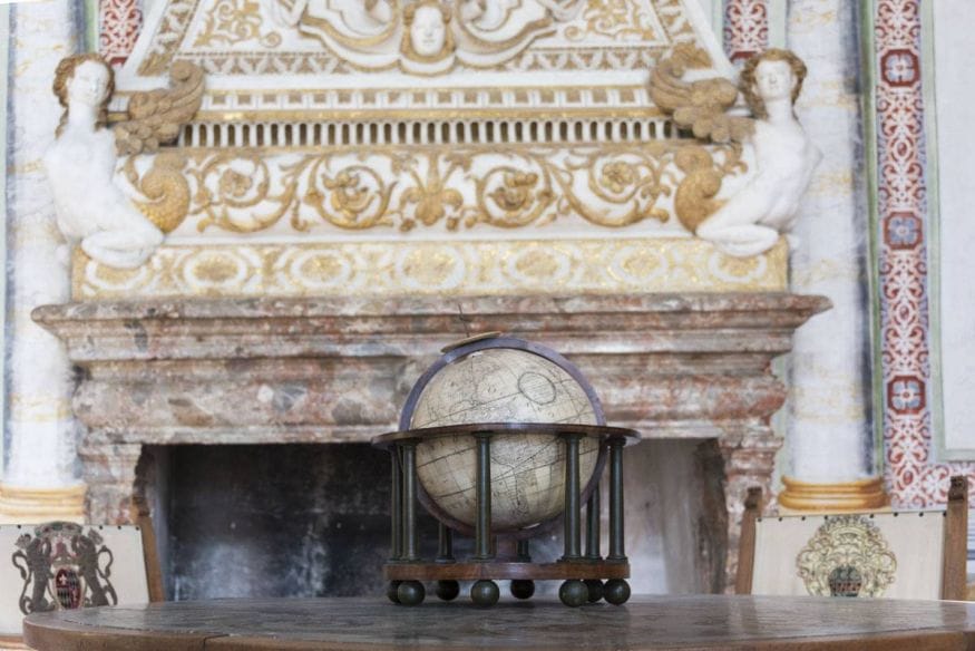 palazzo vertemate franchi globe frescoes