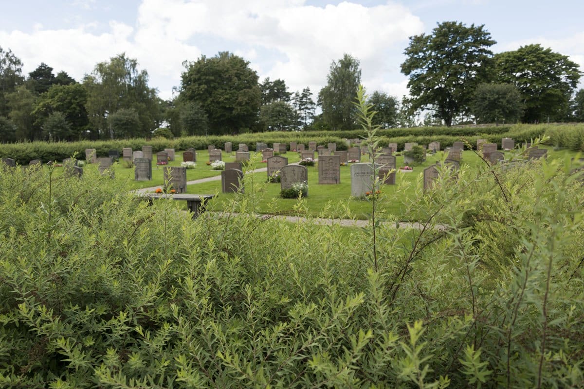Skogskyrkogarden cemetery hills