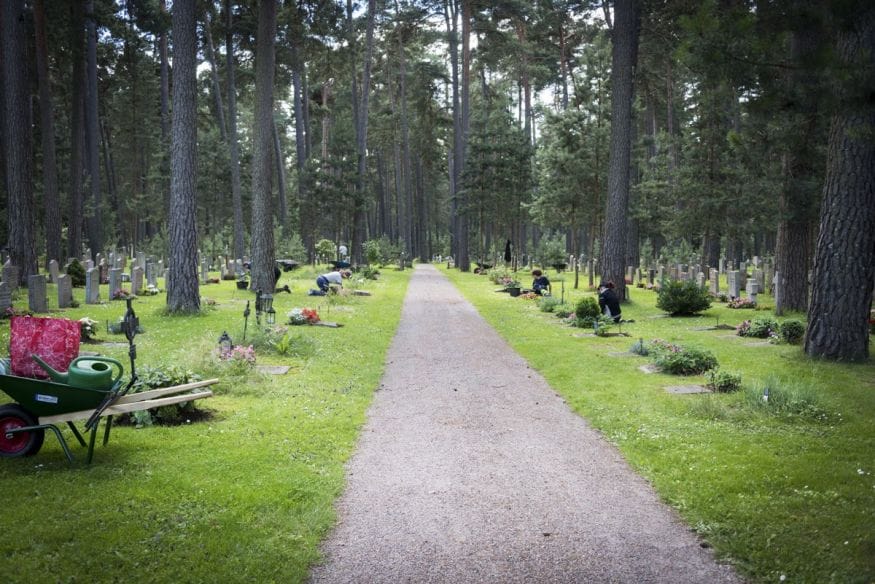 Skogskyrkogarden cemetery stockolm unesco