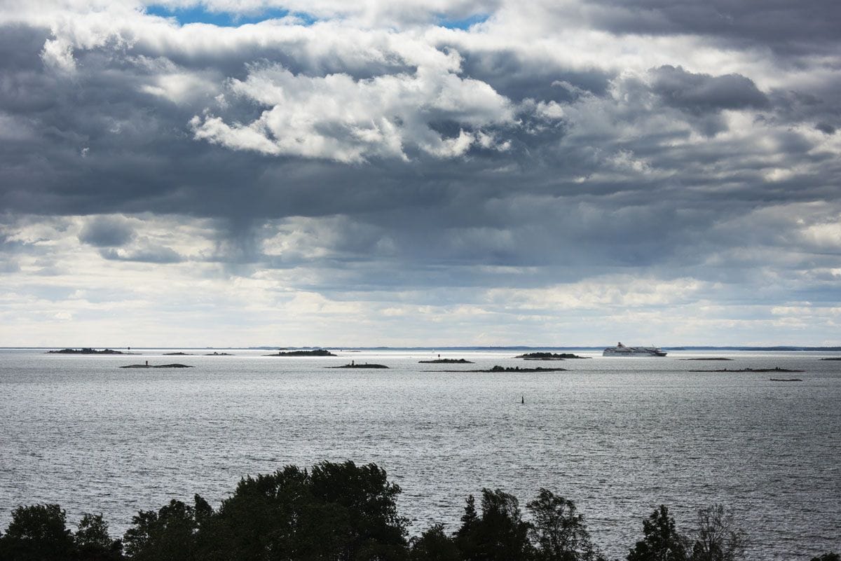 helsinki islands ferry view