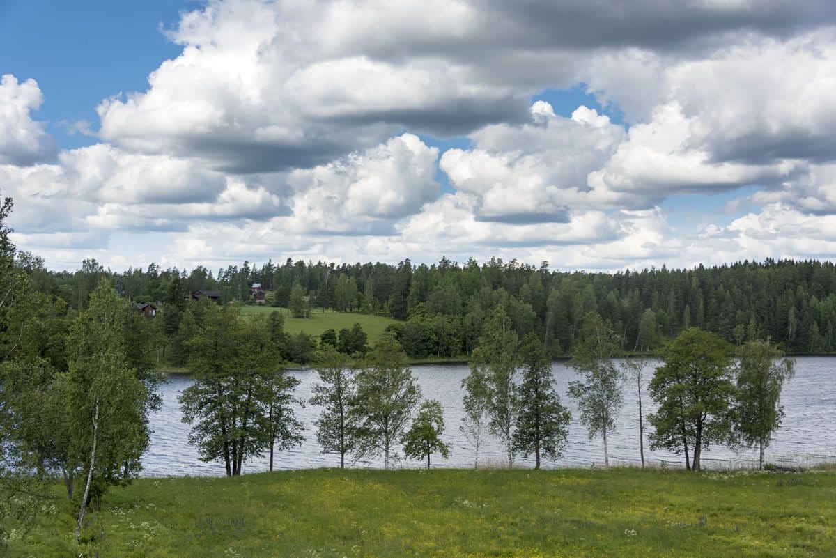 hiking to nuuksio