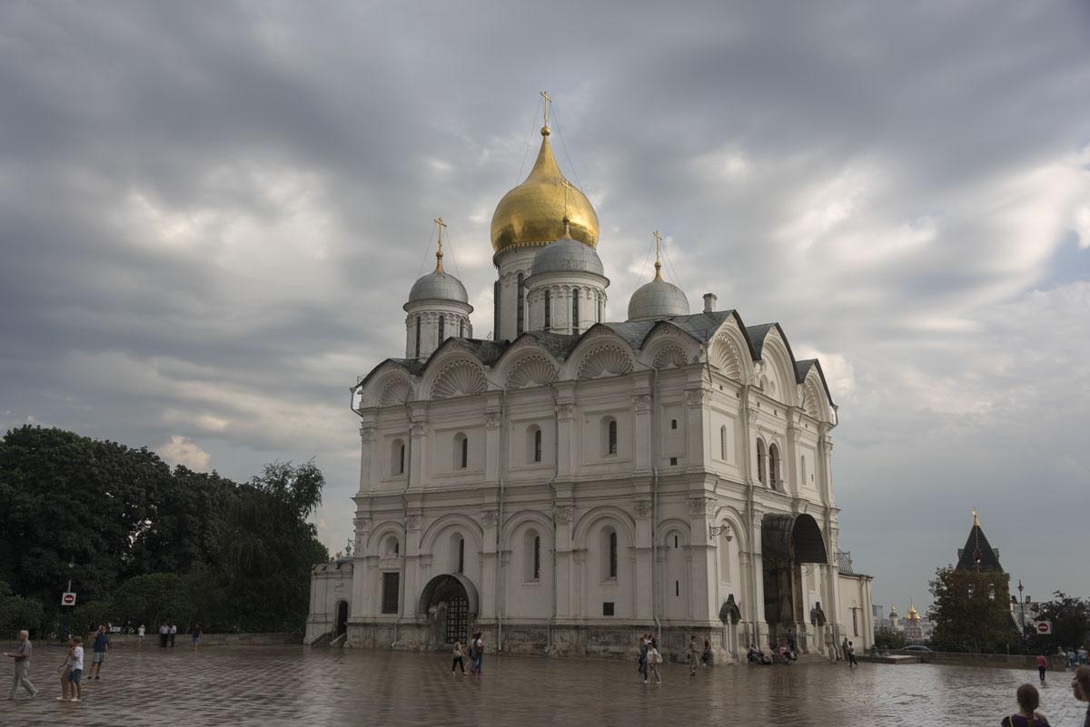 kremlin-cathedral-moscow