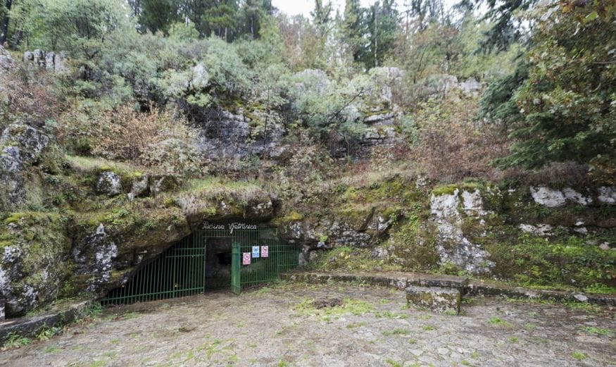 vjetrenica-cave-bosnia-entrance