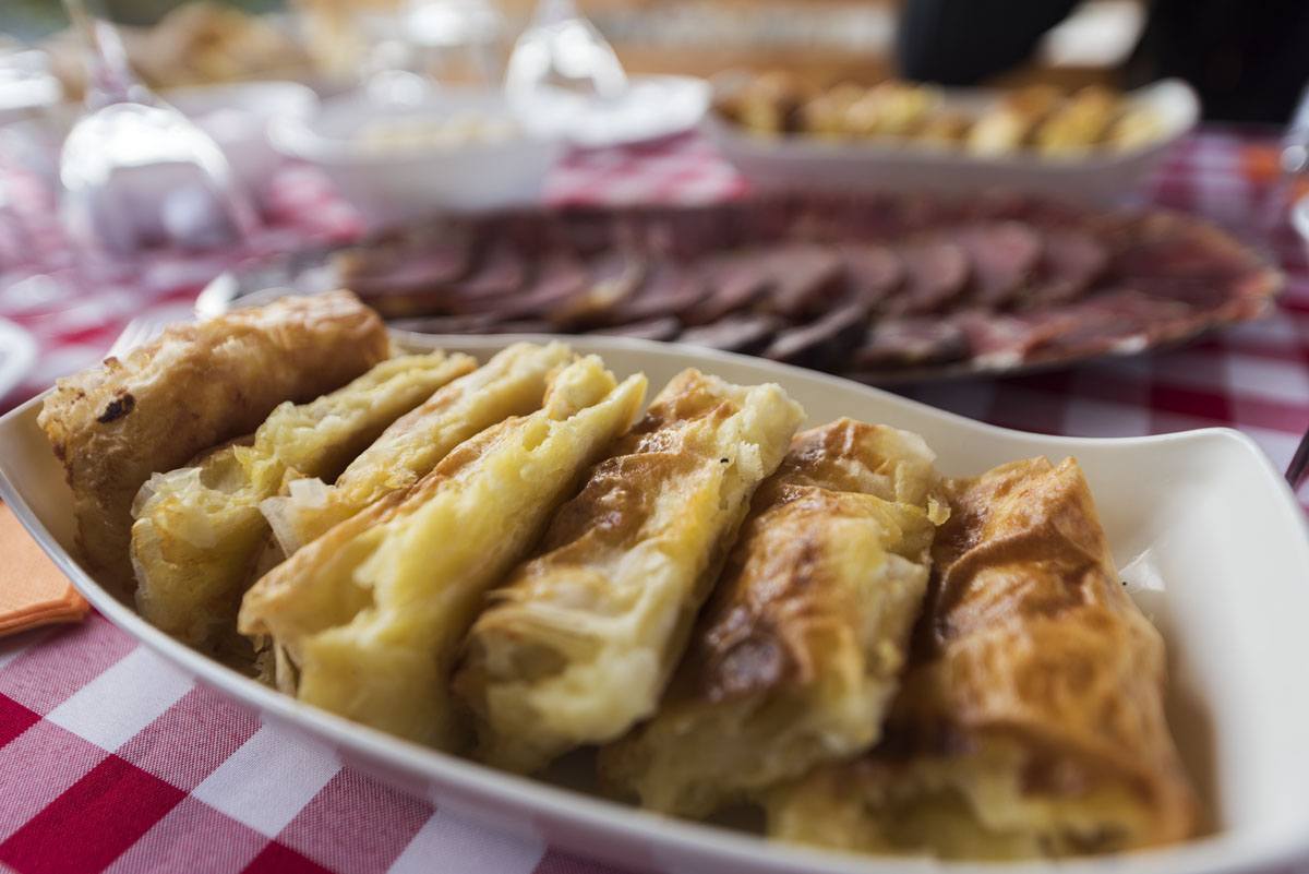 what-to-eat-in-herzegovina-borek