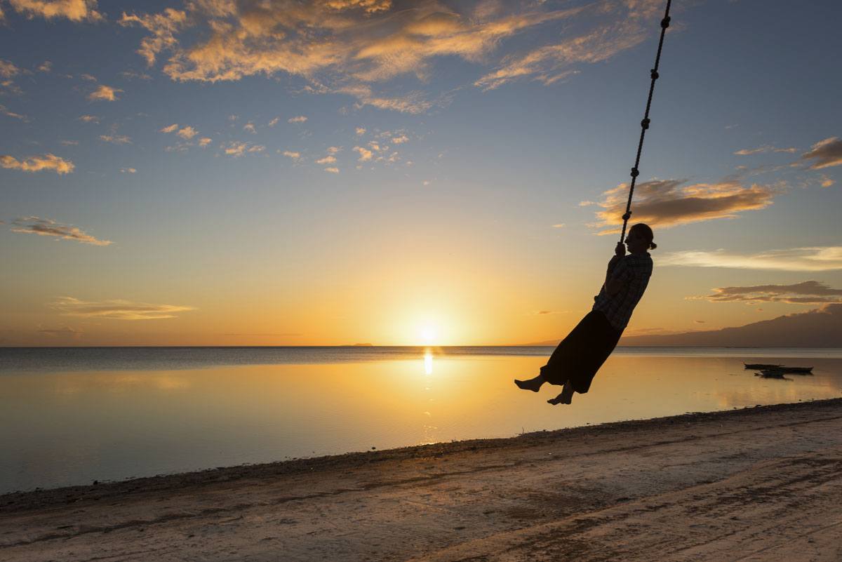 siquijor tourist spots beach sunset