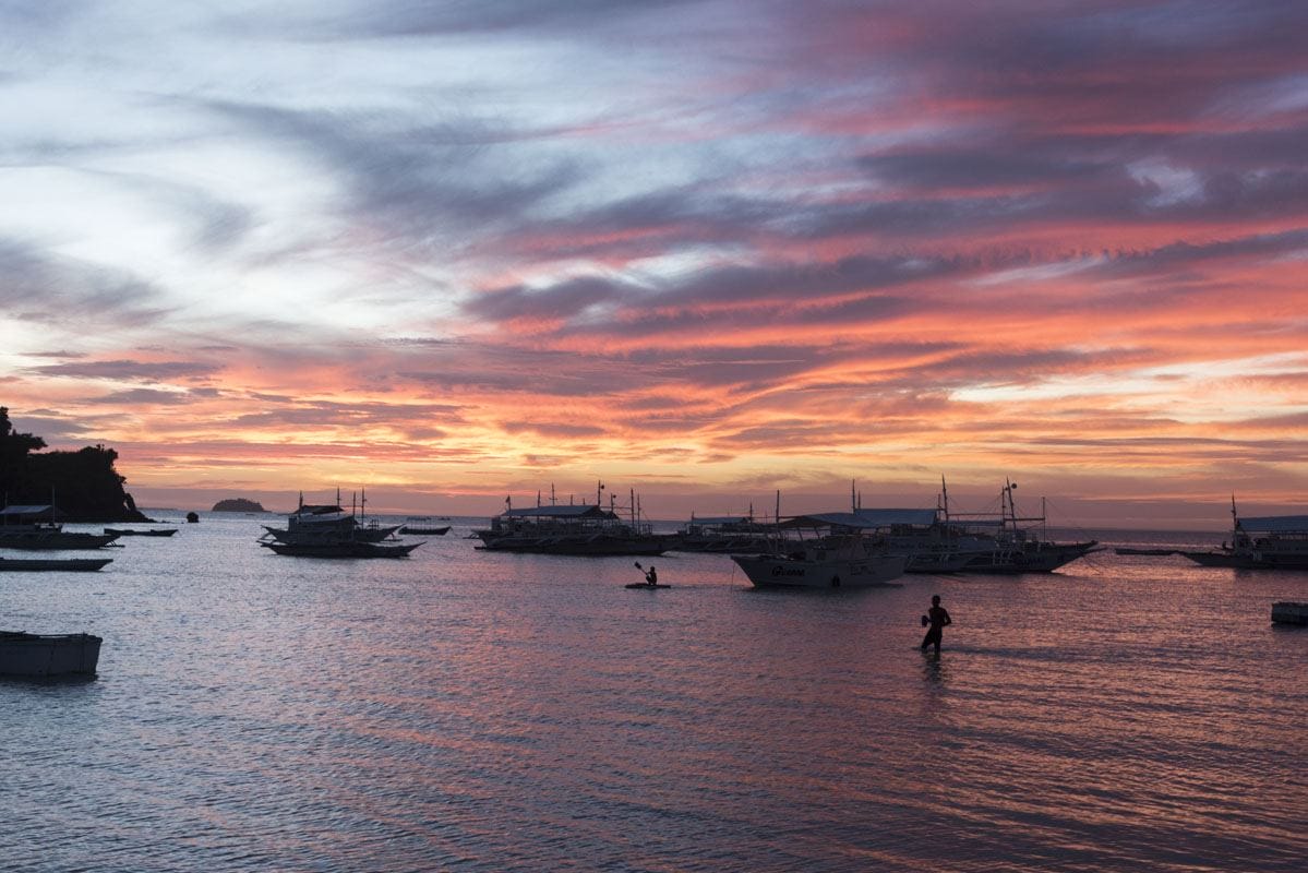 malapascua island sunset pink