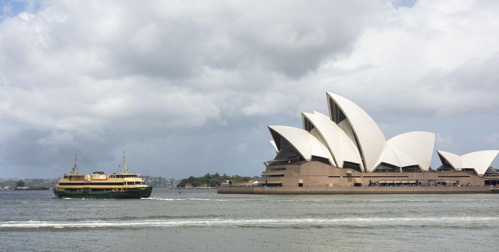 opera house ferry sydney