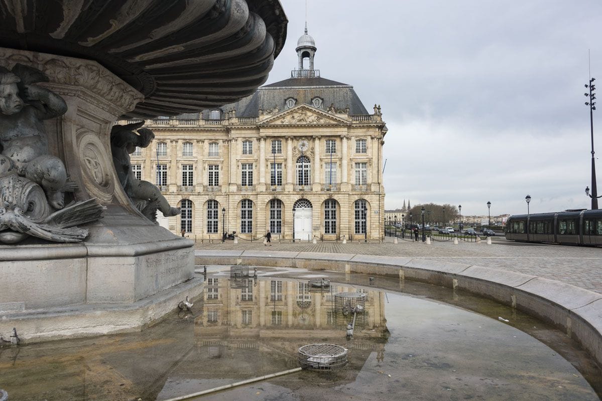 bordeaux place de la bourse