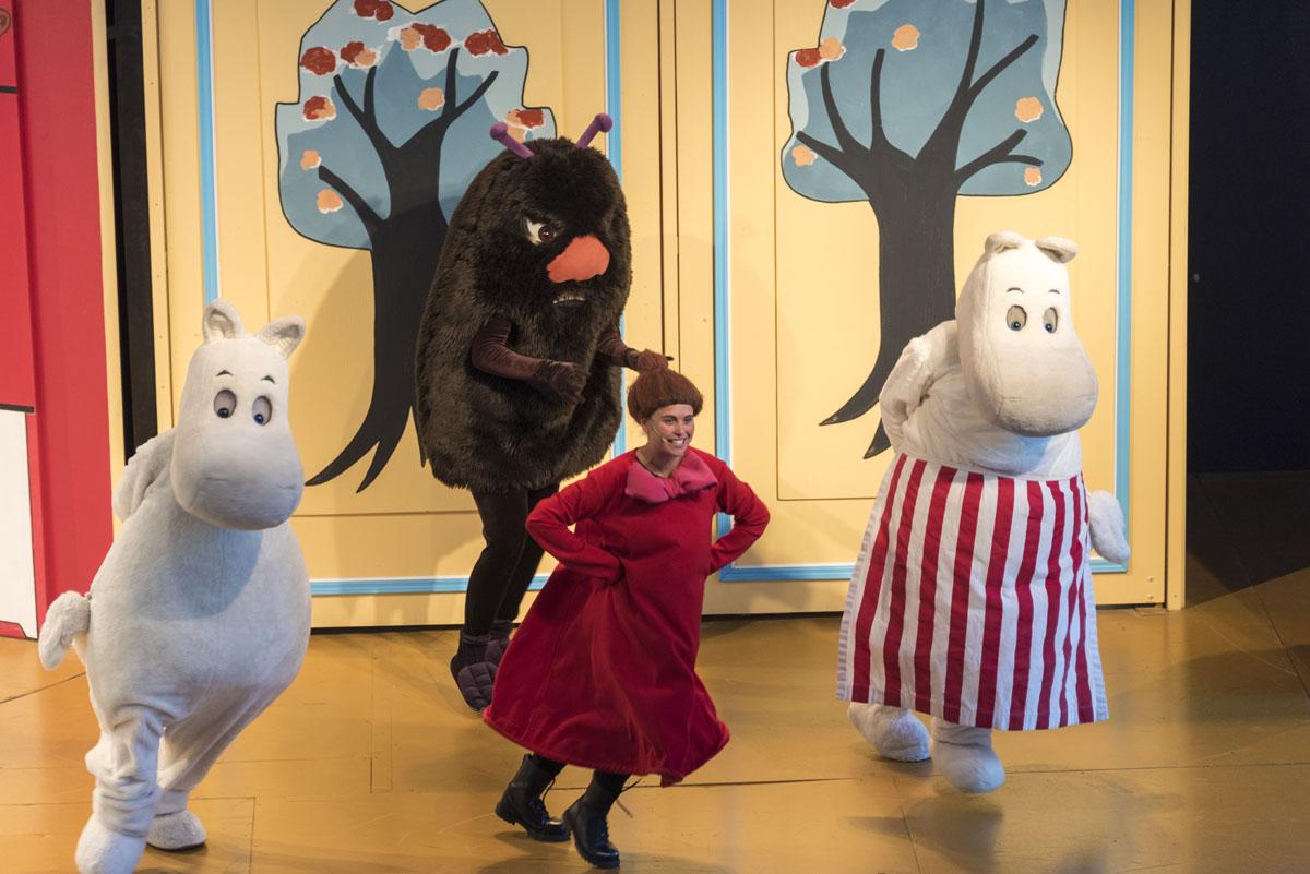 moominworld show naantali
