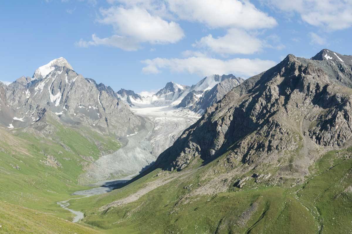 kyrgyzstan glacier