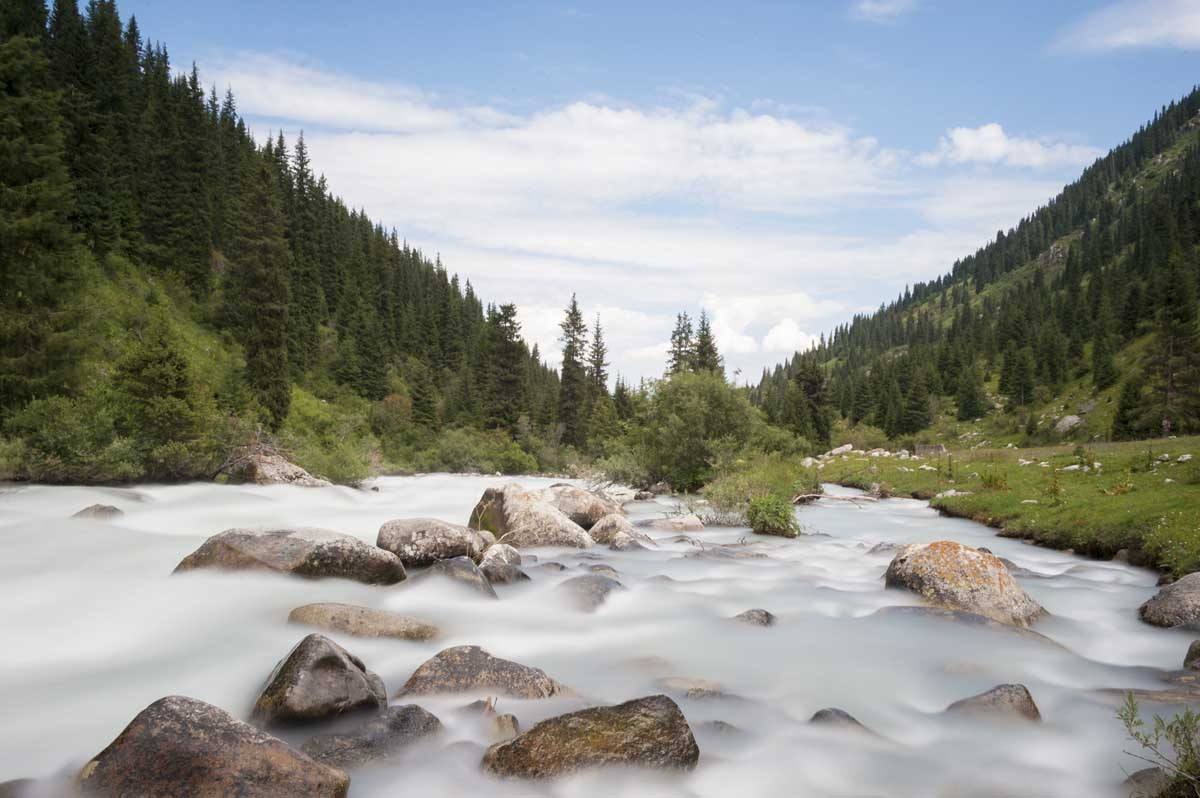 kyrgyzstan turgen ak suu hike valley