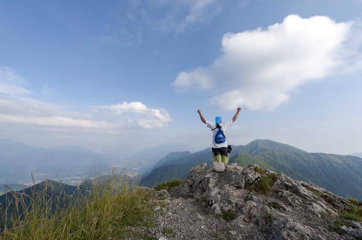 garda trentino mountain trail