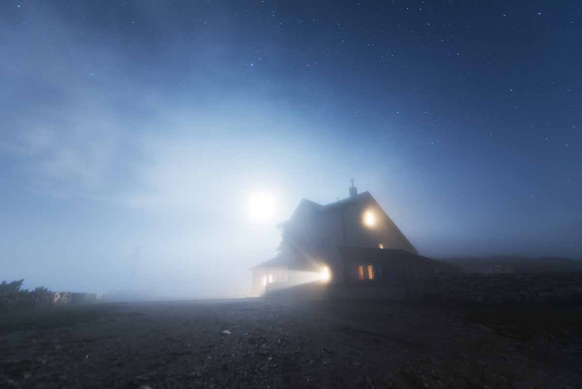 rifugio damiano chiesa altissimo night