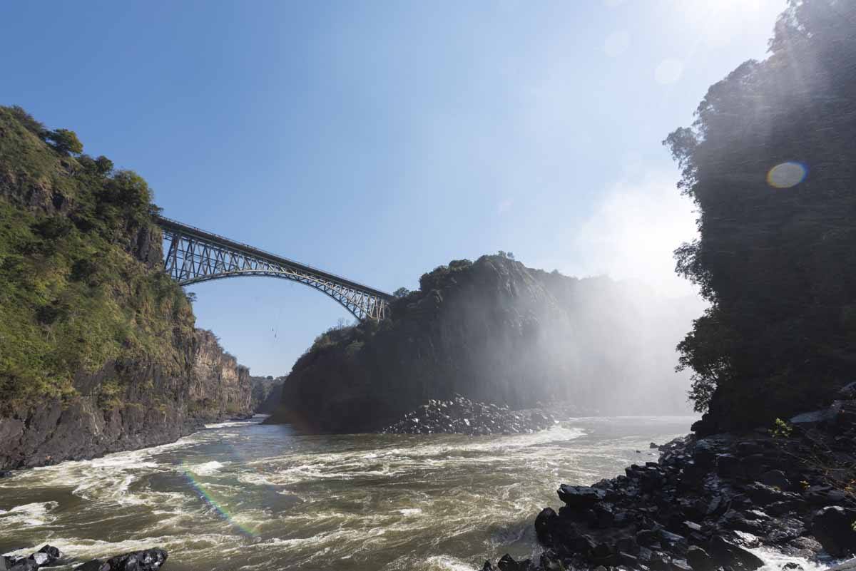 victoria falls bridge boiling pot