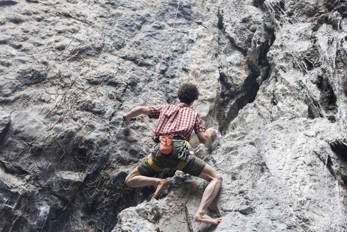 adam ondra climbing barefoot