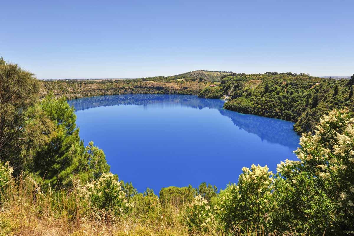 blue lake australia mt gambier