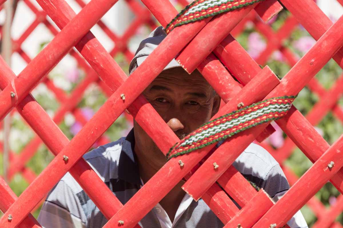 yurt making kyzyl tuu kyrgyzstan