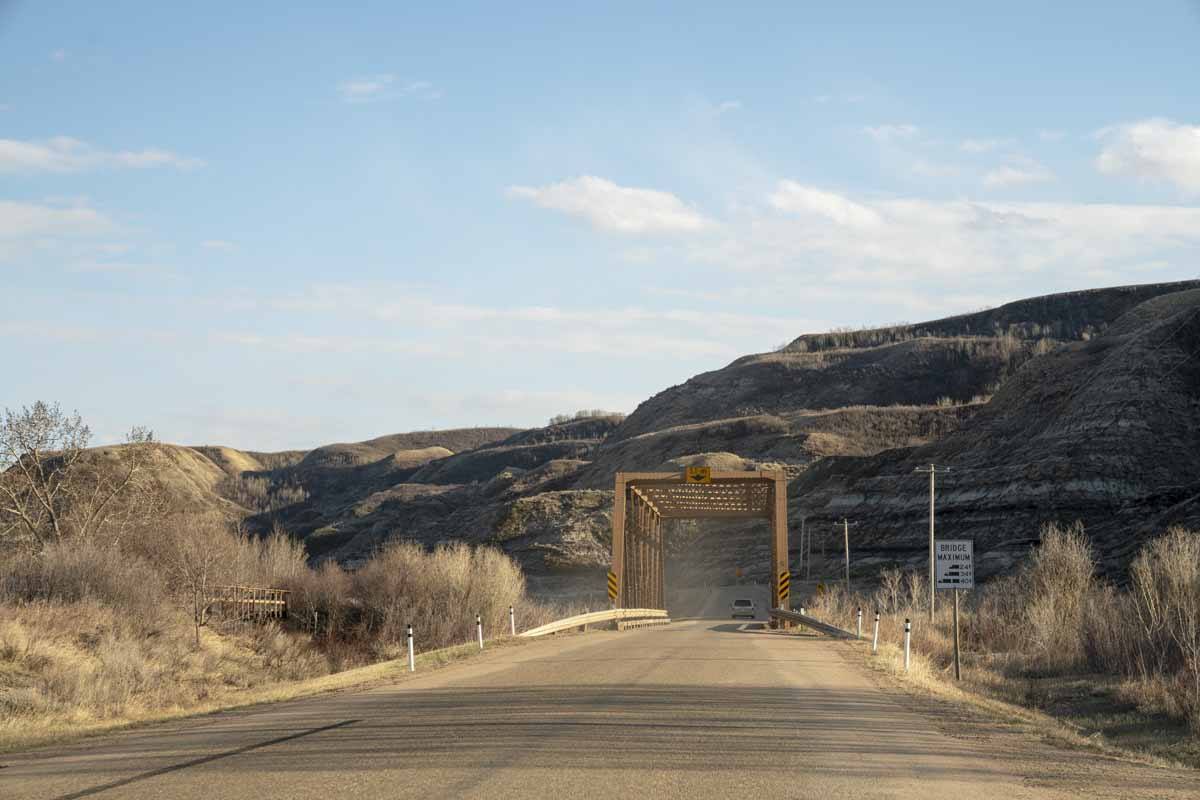 11 bridges wayne drumheller alberta