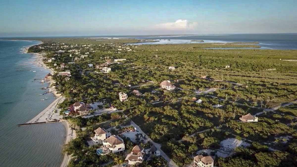 isla holbox aerial view mexico