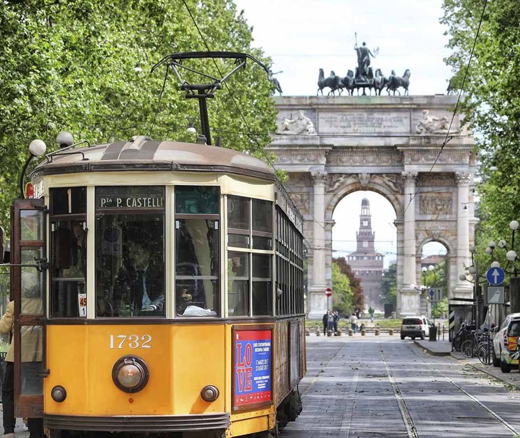 arco della pace tram 1