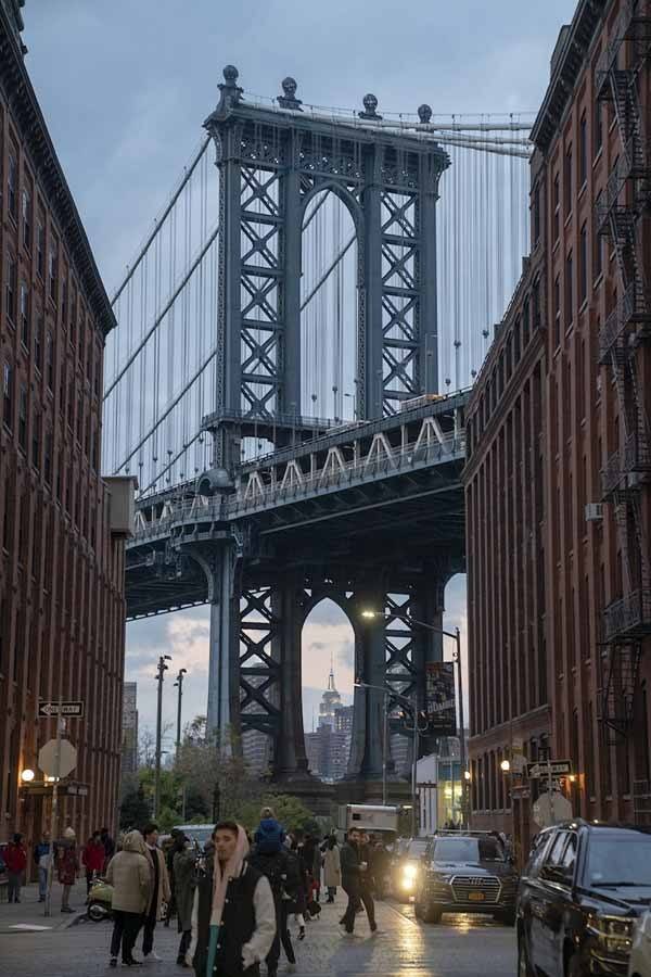 unusual new york DUMBO